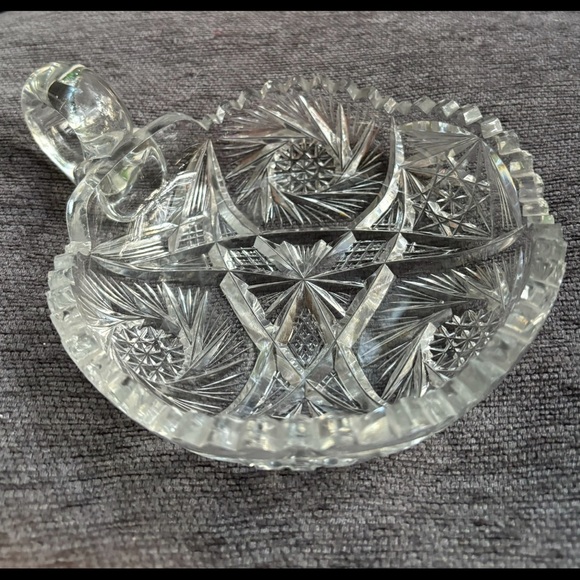 Beautiful antique cut glass bowl - Picture 2 of 5